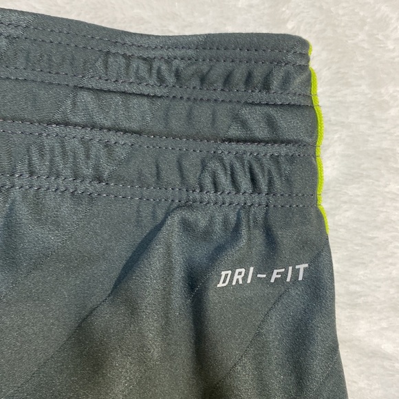 Nike Black DRI-FIT Running Shorts Size Medium - Picture 6 of 7